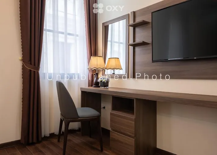 Essence Classic Khách sạn 3*